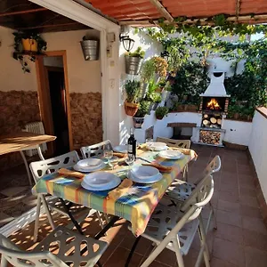 ático, Terraza Y Bbq, Metro Bcn, Park Güell Apartahotel